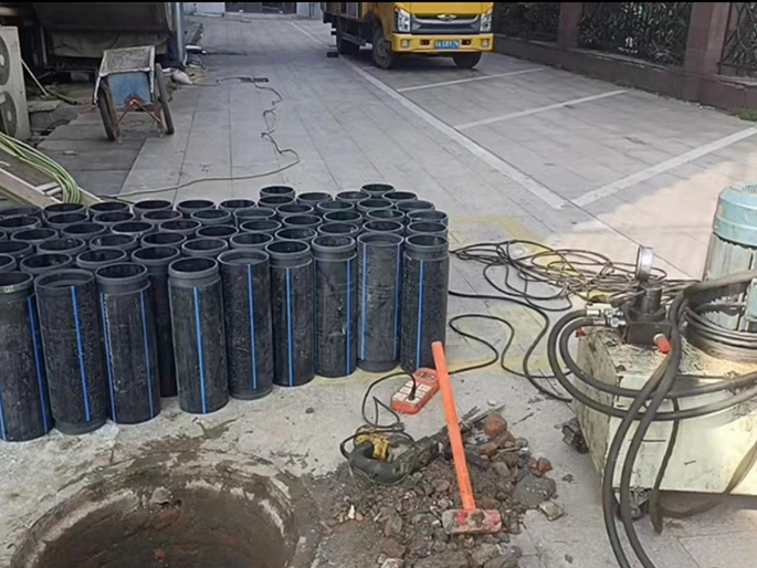 大悟PE置换管厂家 DN315置换管 非开挖管短管置换